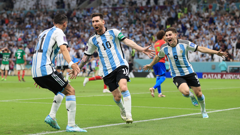 『神と並んだ圧倒的メッシ』で、アルゼンチンがメキシコに競り勝つ【FIFA ワールドカップ 2022 グループC ハイライト動画】