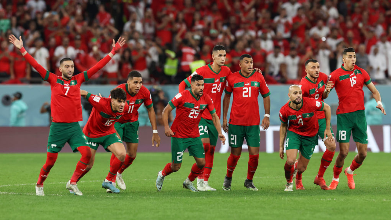 圧倒的ホームの雰囲気の中、モロッコがスペインを下し、史上初のベスト８へ！【FIFA ワールドカップ 2022 ラウンド16 ハイライト動画】