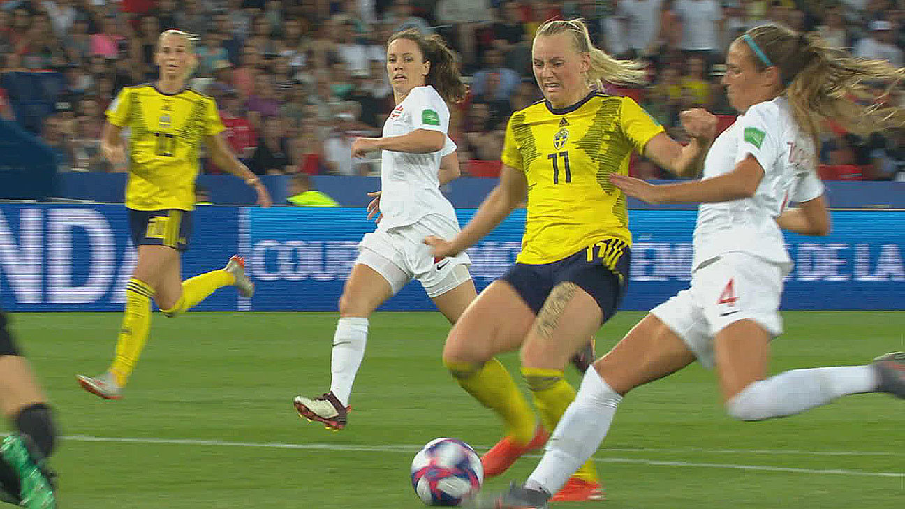 スウェーデン、1-0でカナダを下し前回大会超えのベスト8へ【FIFA 女子ワールドカップ - ラウンド16 ハイライト動画】