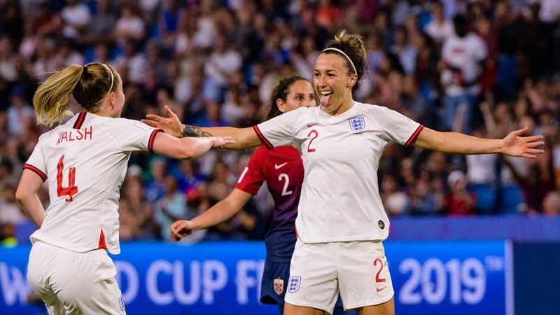女子W杯・イングランドが３得点快勝、ノルウェーを下し４強進出 