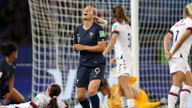 女子Ｗ杯：開催国フランス敗れる！王者アメリカが巧みな試合運びで『事実上の決勝』を制す