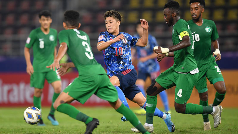 U-23日本代表、食野亮太郎の同点弾で後半攻勢に出るも、ミスからサウジにPKを献上し黒星スタート【AFC U23アジア選手権 2020 ハイライト動画】