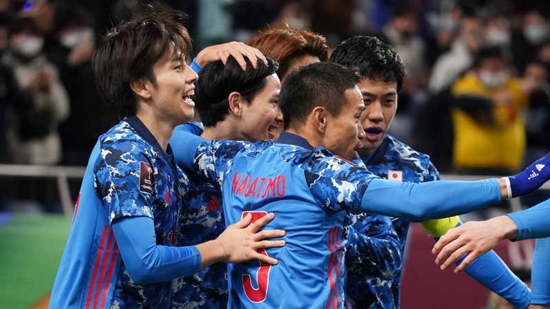サウジに快勝した森保ジャパン。躍動した長友の背後にある、守田、田中の献身的なサポート